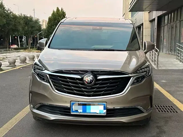 Buick GL8 — Фото автомобиля 2