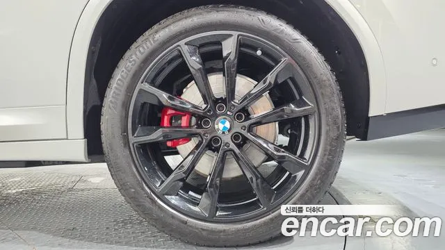 BMW X4 xDrive20i M Sport Pro Special Edition — Фото автомобиля 17