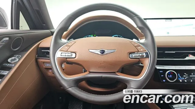 Genesis G80 Бензин 2.5 турбо AWD — Фото автомобиля 13