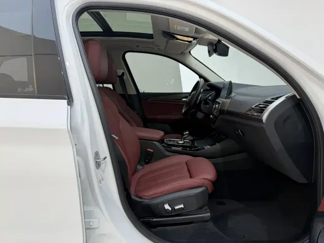 BMW X3 — Фото автомобиля 18