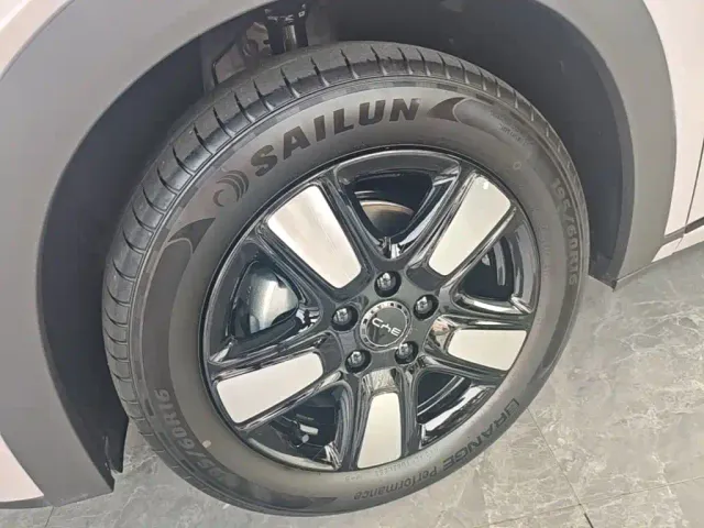 BYD Dolphin — Фото автомобиля 22