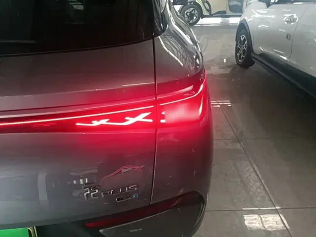 BYD Yuan PLUS — Фото автомобиля 7