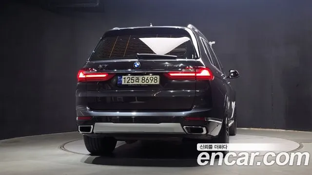 BMW X7 G07 — Фото автомобиля 4