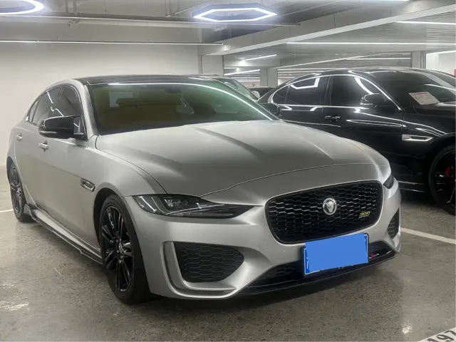 Jaguar XEL — Фото автомобиля 3