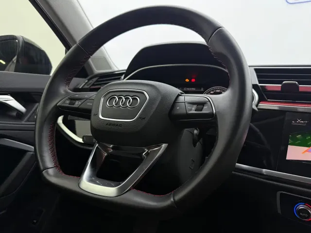 Audi Q3 — Фото автомобиля 13