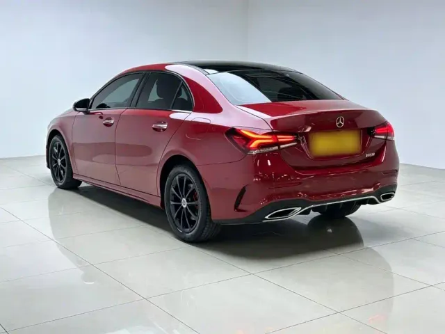 Mercedes-Benz A-Class — Фото автомобиля 4