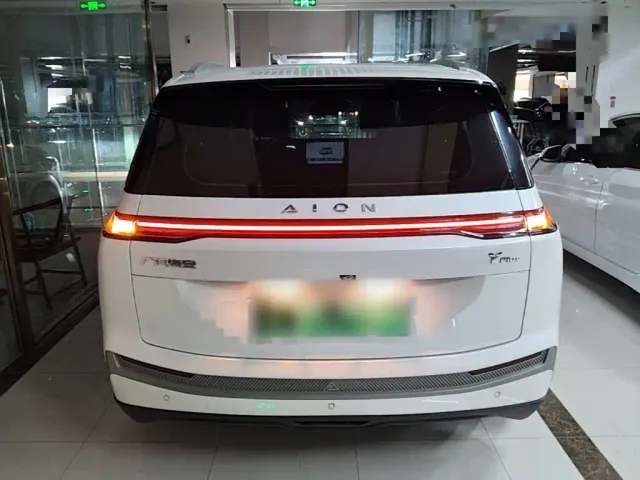 GAC Aion Y — Фото автомобиля 5