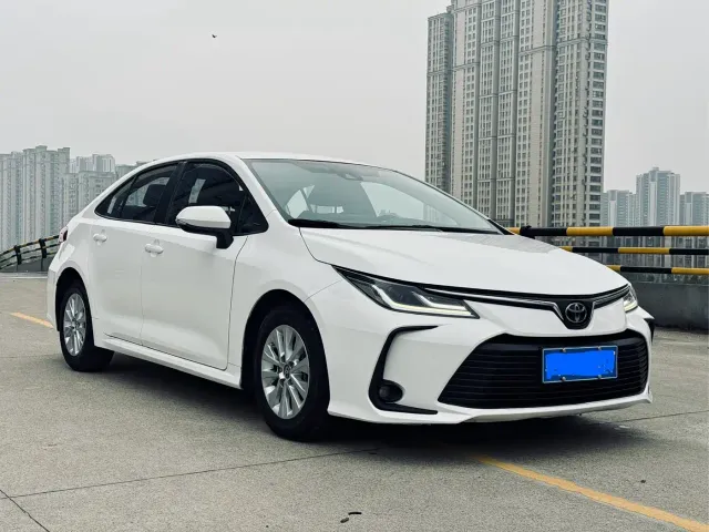 Toyota Corolla — Фото автомобиля 3