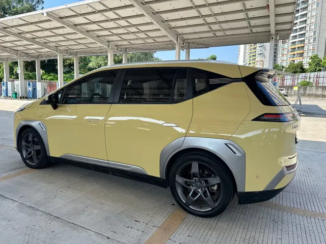 GAC Aion Y — Фото автомобиля 13