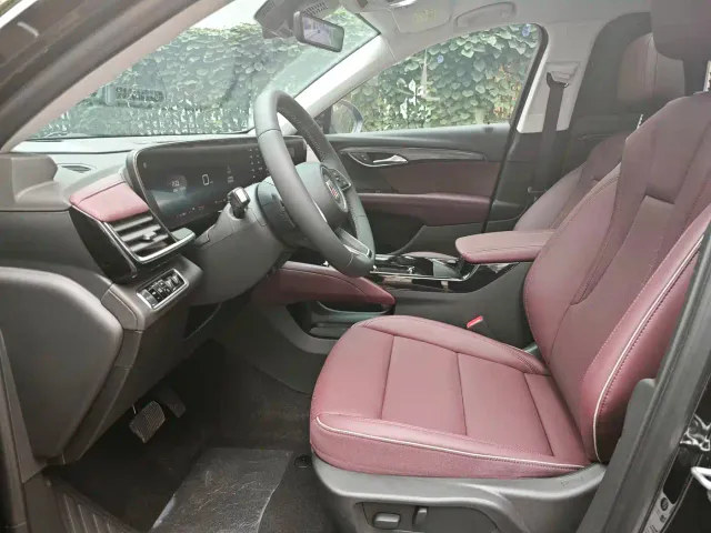 Buick Envision Plus — Фото автомобиля 15