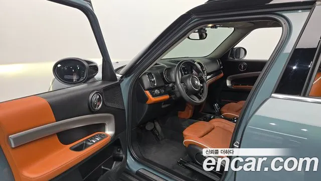 MINI Countryman — Фото автомобиля 10
