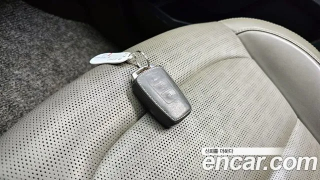 KG_Mobility_Ssangyong Torres Torres Битопливный 1.5 2WD — Фото автомобиля 29