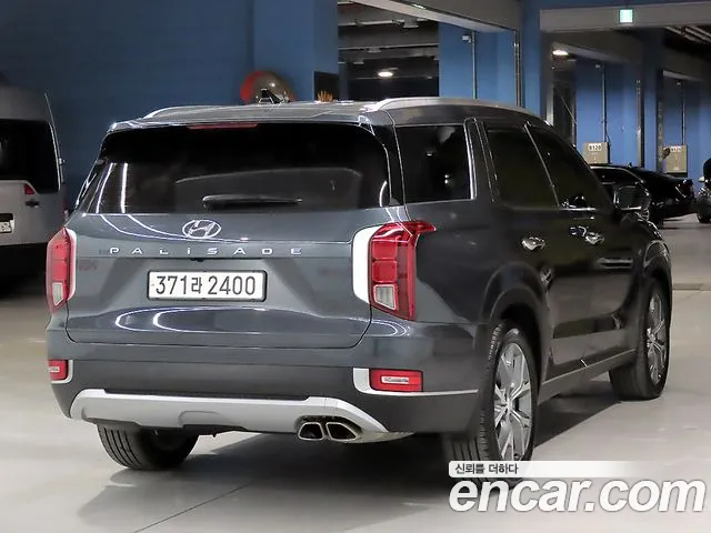 Hyundai Palisade Palisade Дизель 2.2 2WD — Фото автомобиля 4