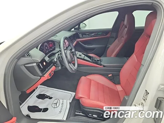 Porsche Panamera 976 — Фото автомобиля 11
