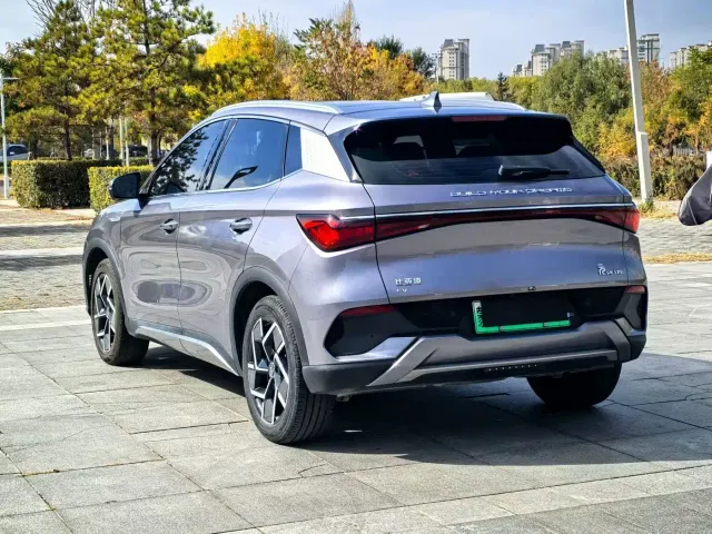 BYD Yuan PLUS — Фото автомобиля 9