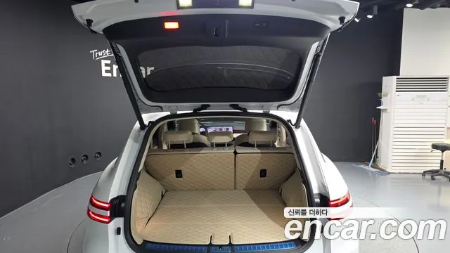 Genesis GV70 — Фото автомобиля 20