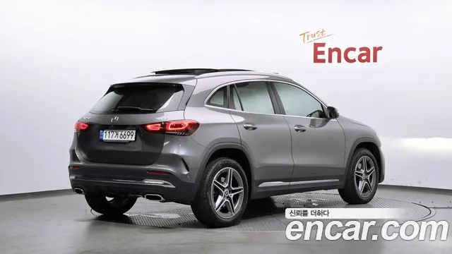 Mercedes-Benz GLA-Class — Фото автомобиля 2