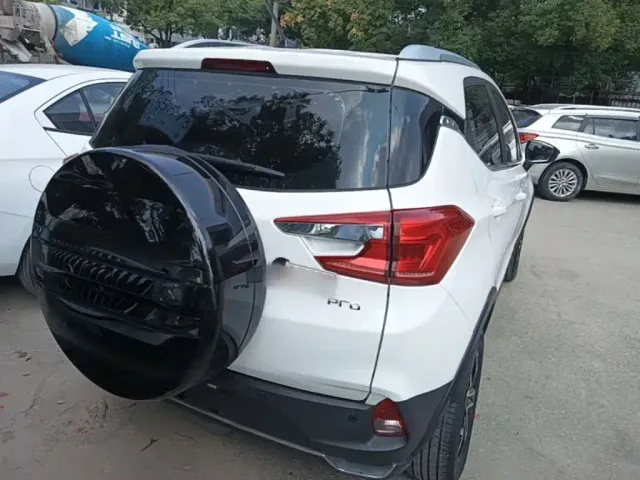 BYD Yuan Pro — Фото автомобиля 6