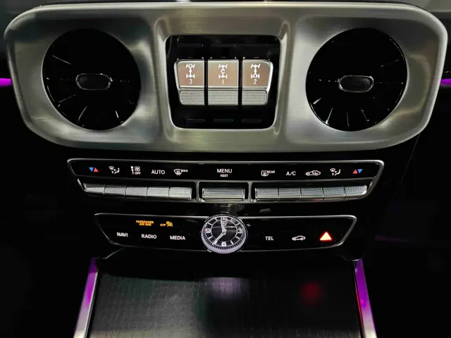 Mercedes-Benz G-Class — Фото автомобиля 21