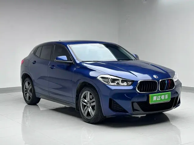 BMW X2 — Фото автомобиля 3