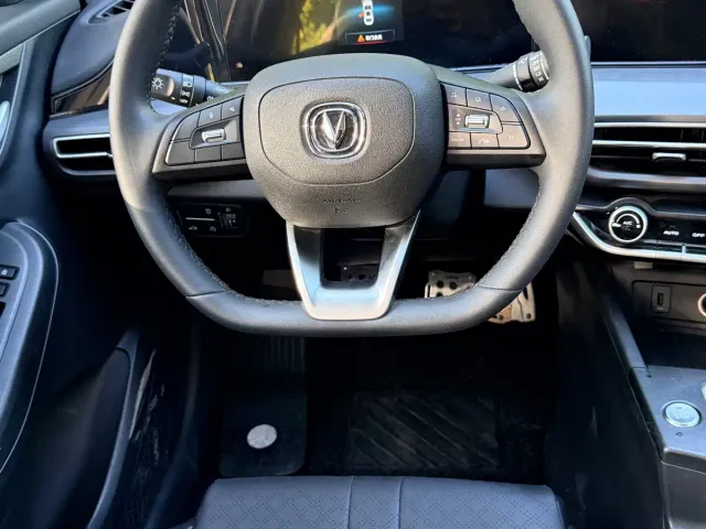 Changan Eado — Фото автомобиля 11