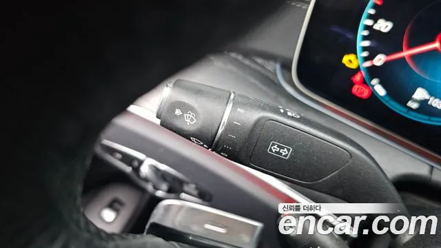 Mercedes-Benz E-Class — Фото автомобиля 22