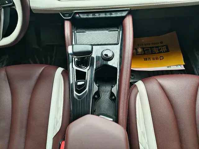 Geely Xingyue L — Фото автомобиля 6