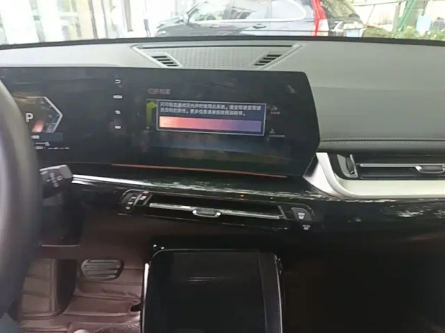 BMW X1 — Фото автомобиля 17