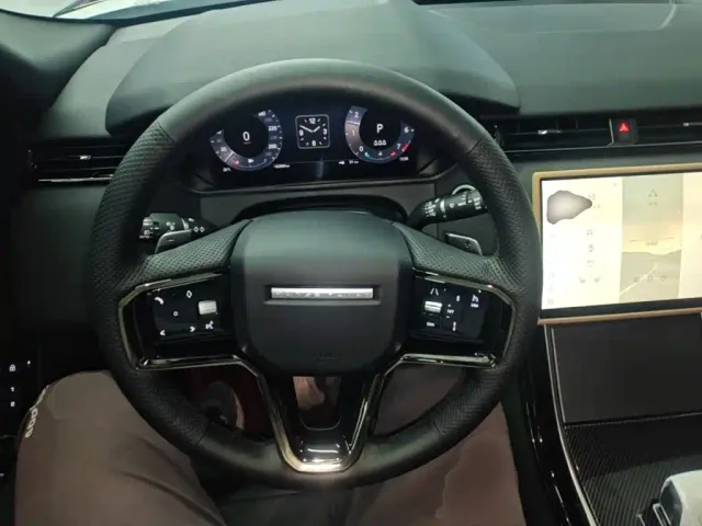 Land Rover Range Rover Velar — Фото автомобиля 10