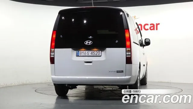 Hyundai Staria — Фото автомобиля 4
