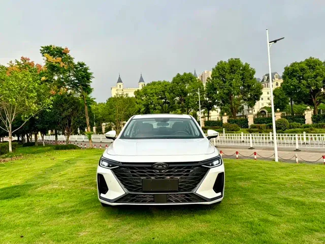 Chery Arrizo 8 — Фото автомобиля 2