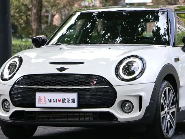 MINI Clubman — Фото автомобиля 9