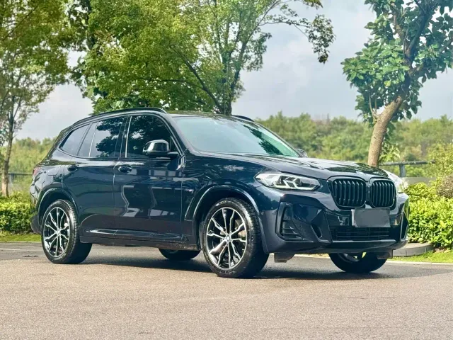 BMW X3 — Фото автомобиля 3