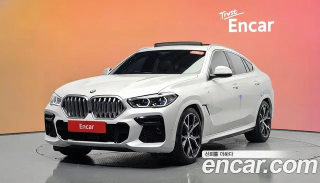 Фотография автомобиля — BMW X6 G06