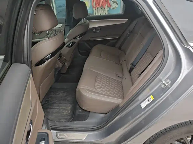 BYD Han — Фото автомобиля 16