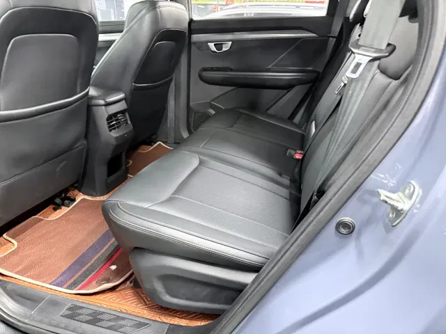 Wuling Asta — Фото автомобиля 10