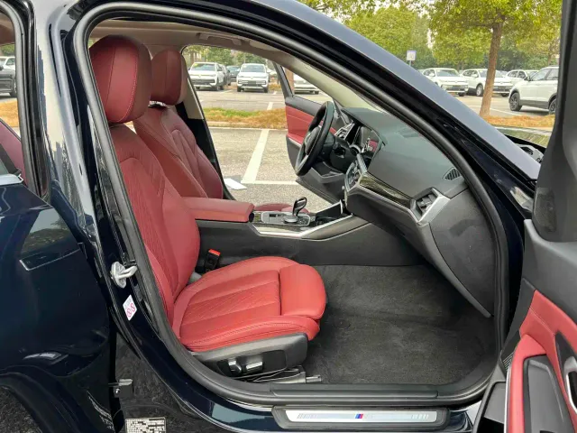 BMW 3 Series — Фото автомобиля 12