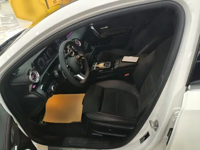 Mercedes-Benz A-Class — Фото автомобиля 14
