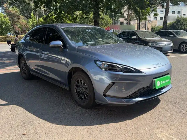 BYD Seal 05 DM-i — Фото автомобиля 9