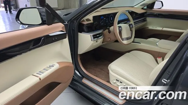 Hyundai Grandeur GN7 — Фото автомобиля 10