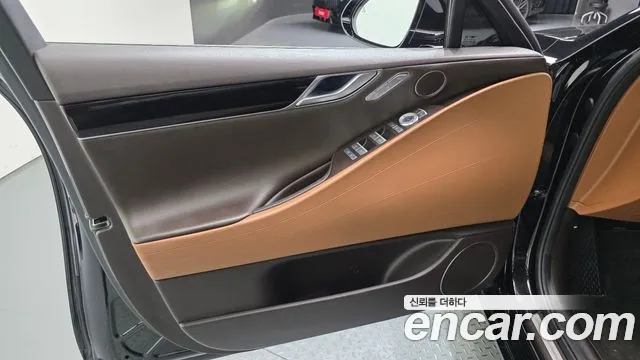 Genesis G80 RG3 — Фото автомобиля 13