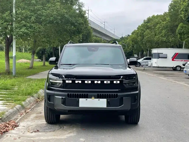 Ford Mustang NEV — Фото автомобиля 3