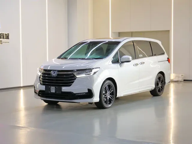 Фотография автомобиля — Honda Odyssey
