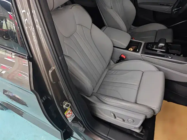 Audi Q5L — Фото автомобиля 20