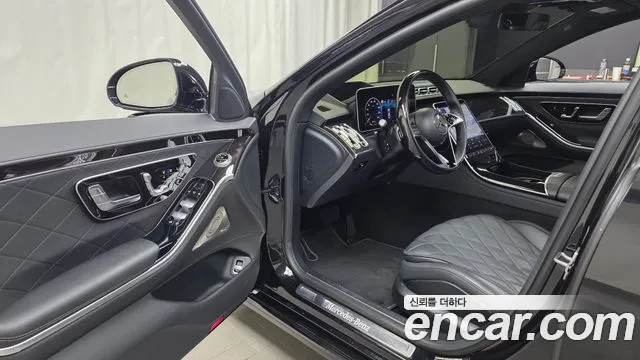 Mercedes-Benz S-Class — Фото автомобиля 10