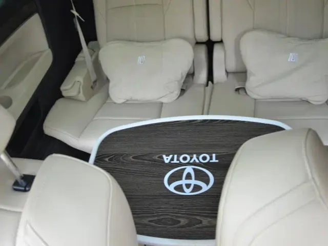 Toyota Vellfire — Фото автомобиля 14