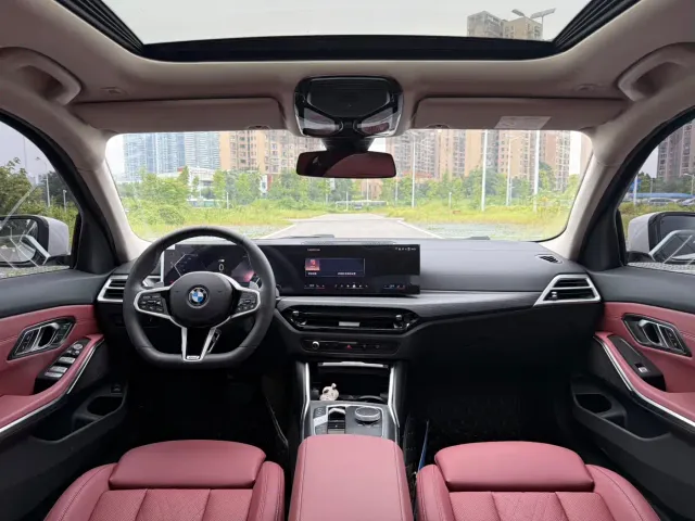 BMW 3 Series — Фото автомобиля 5