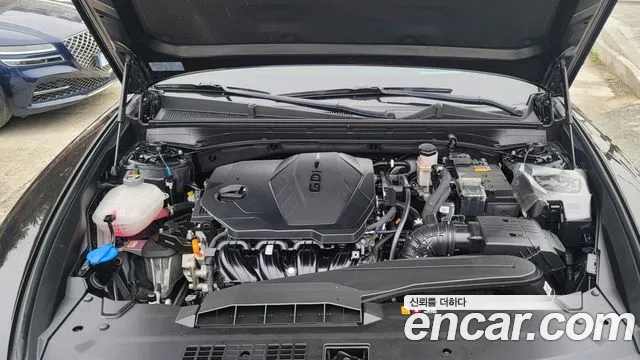 Hyundai Grandeur Grandeur (GN7) 2.5 Бензин 2WD — Фото автомобиля 6