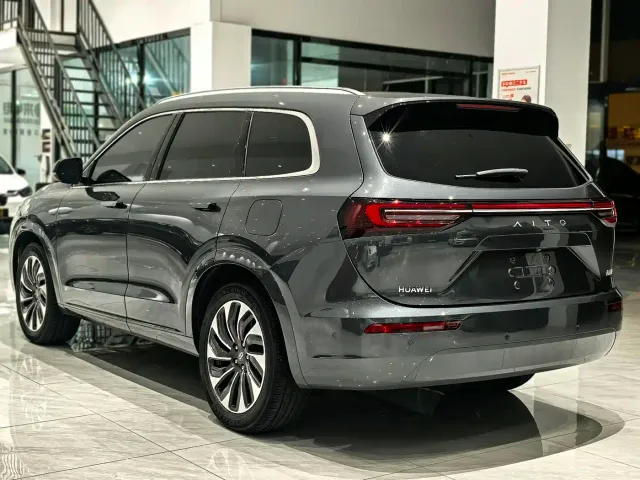 Aito M7 — Фото автомобиля 6