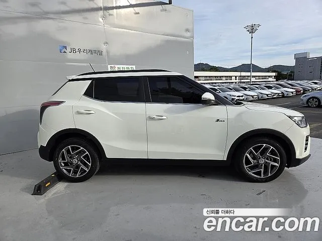 KG_Mobility_Ssangyong TIBOLI Very New Tivoli Бензин 1.5 2WD — Фото автомобиля 20